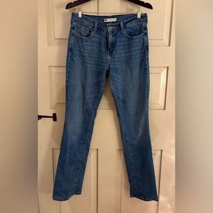 Levi's Straight Leg Jeans in Blue